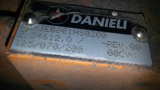 A0002796-连杆液压缸 (DANIELI) (轧材精整区尾部剪切机) 40x28x43.2 毫米缩略图